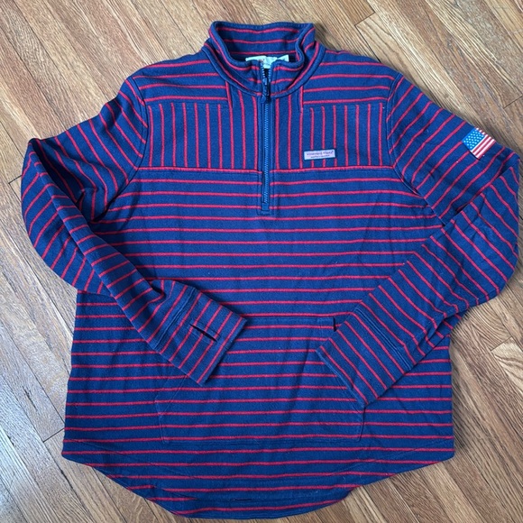 Vineyard Vines Tops - Vineyards Vines medium shep shirt stripe